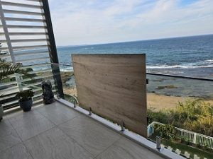balustrade glass boardup